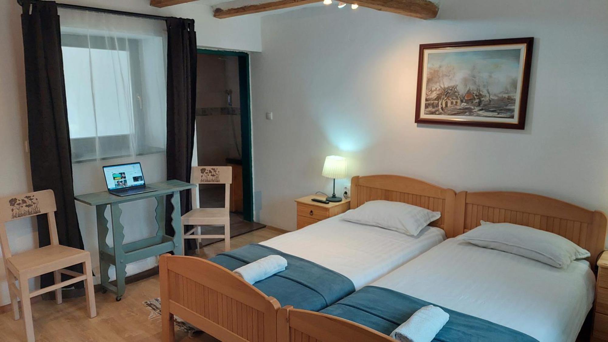 Eva House Hotel Pacir Buitenkant foto